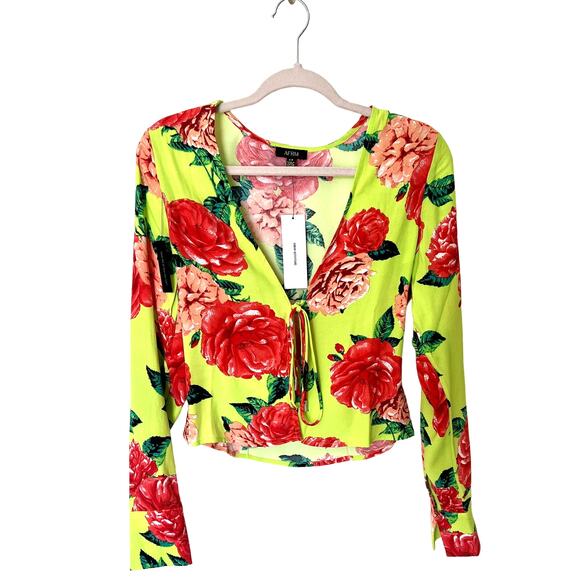 Urban Outfitters AFRM Yamila Printed Flyaway Top Small Floral Multi NWT - Picture 3 of 9